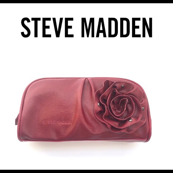 🎉HP🎉🆕 New Steve Madden Cosmetic Case - Picture 2 of 11
